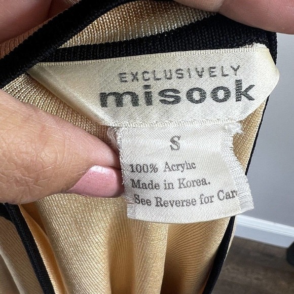 Exclusively Misook Tan Knit Cardigan Jacket S Buttoned black white trim - Picture 7 of 11